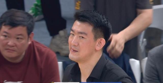 包含广厦队长受伤，江苏反超逆转取胜的词条