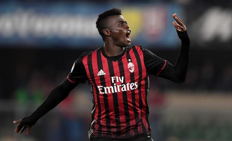 AC米兰横扫塞内加尔,孔德高光表现的简单介绍 AC米兰横扫塞内加尔,孔德高光表现的简单介绍